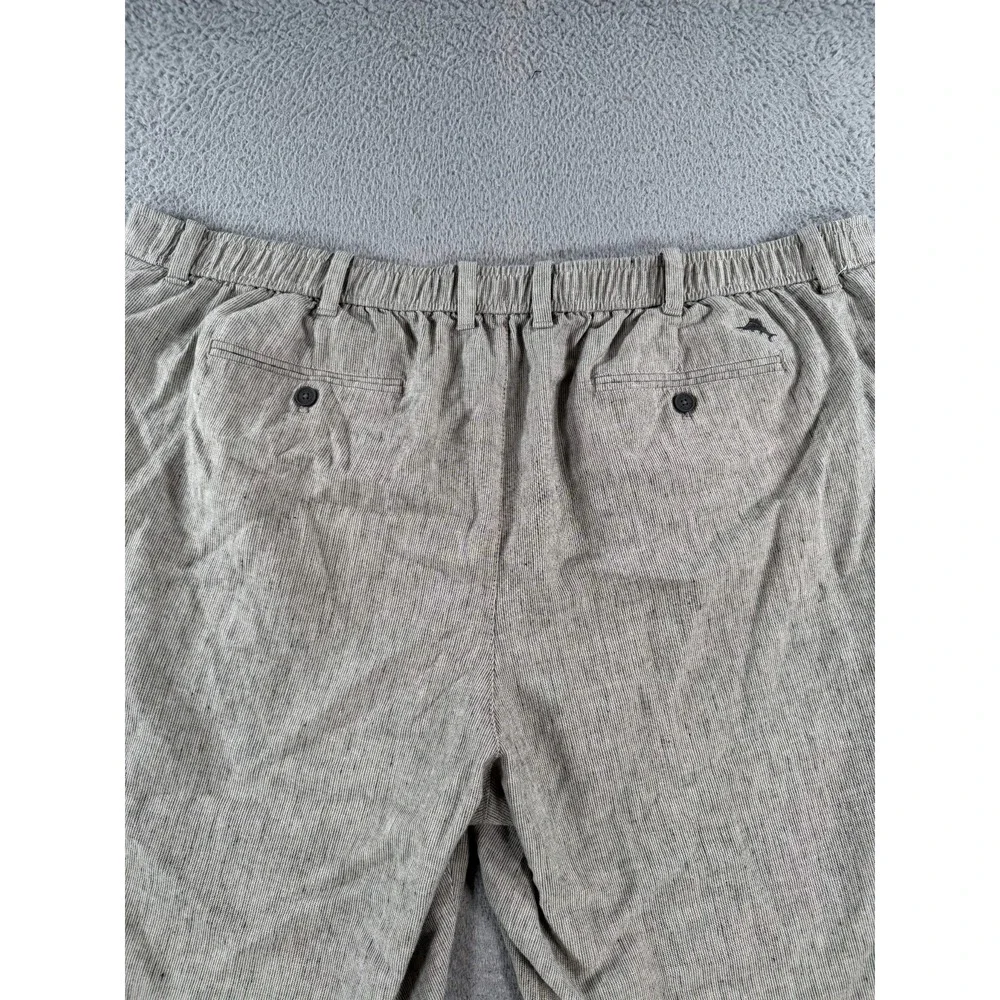 Tommy Bahama Shorts Men 3XLT (44x10) Gray Linen‎ Pleated Chino Drawstring